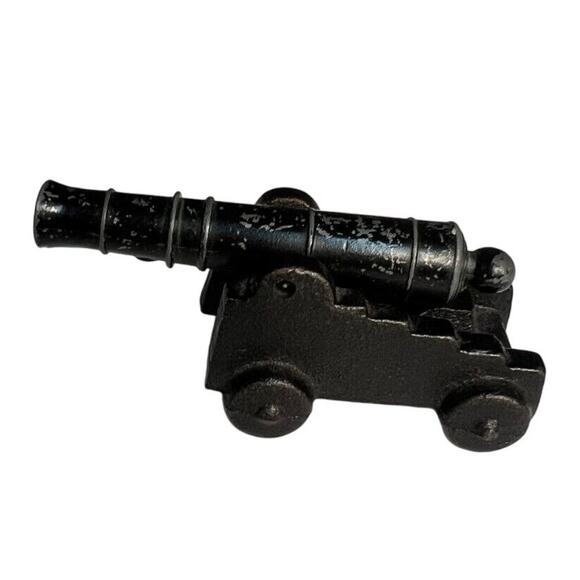 Vintage Penn Craft USA Metal Cast Iron Mini Cannon - Picture 1 of 5